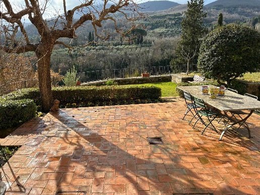casa indipendente in vendita a Cetona