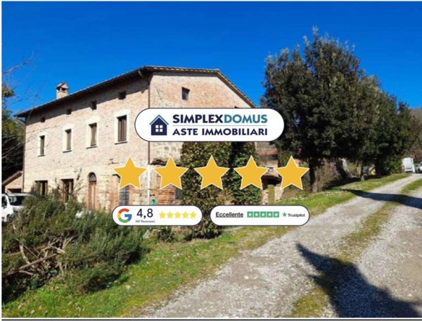 casa indipendente in vendita a Cetona