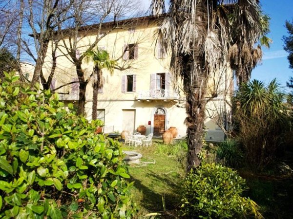 casa semindipendente in vendita a Cetona