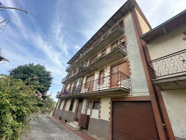 appartamento in vendita a Cetona
