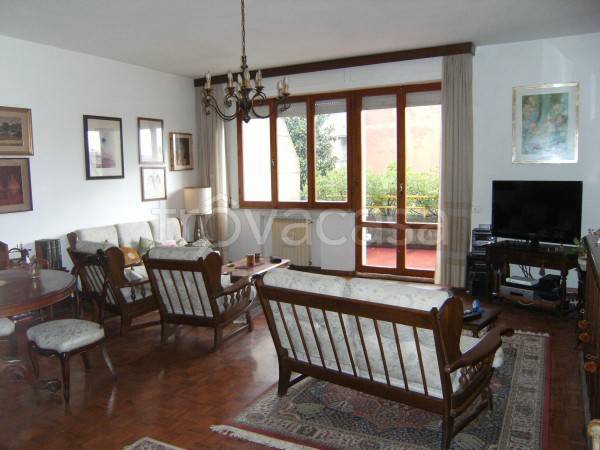 casa indipendente in vendita a Chianciano Terme