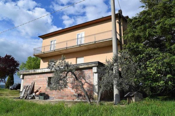 casa indipendente in vendita a Chianciano Terme