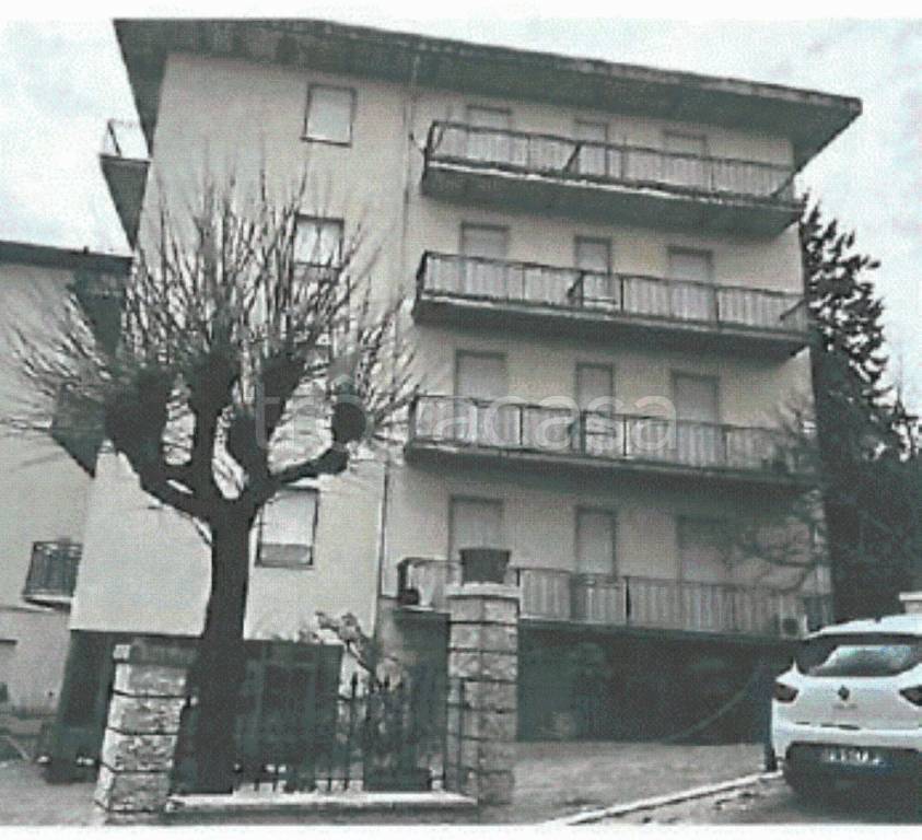 negozio in vendita a Chianciano Terme