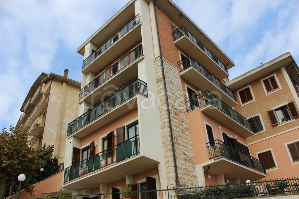 appartamento in vendita a Chianciano Terme