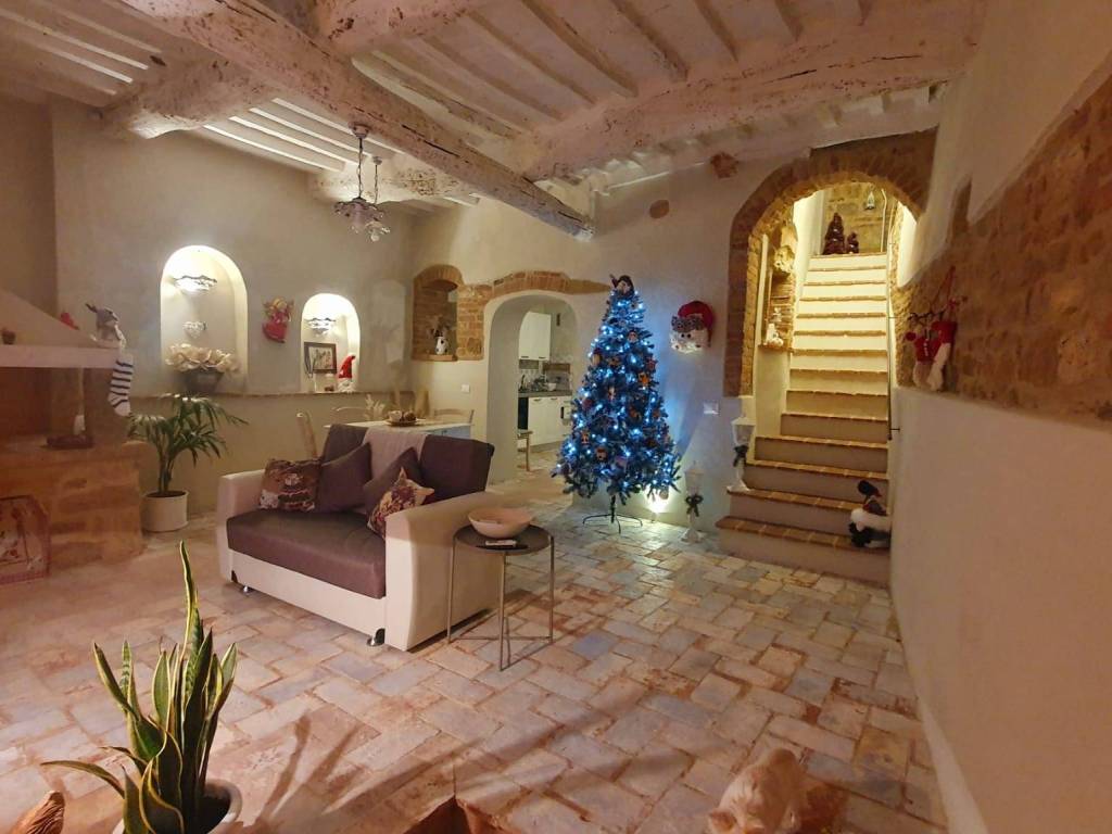 casa indipendente in vendita a Chianciano Terme