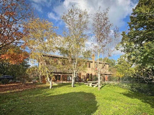 casa indipendente in vendita a Chianciano Terme