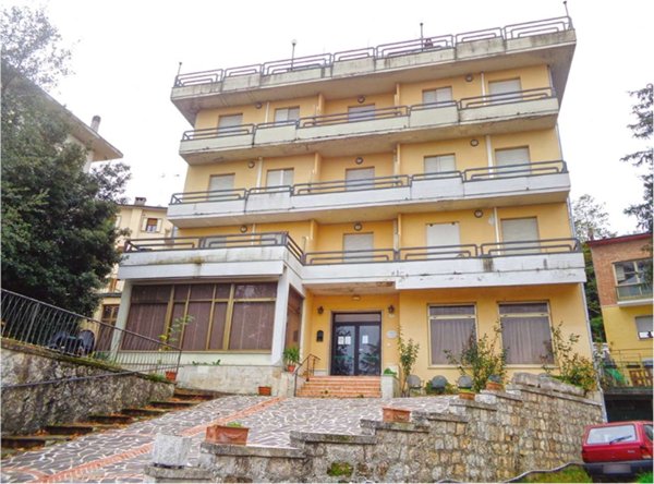 negozio in vendita a Chianciano Terme