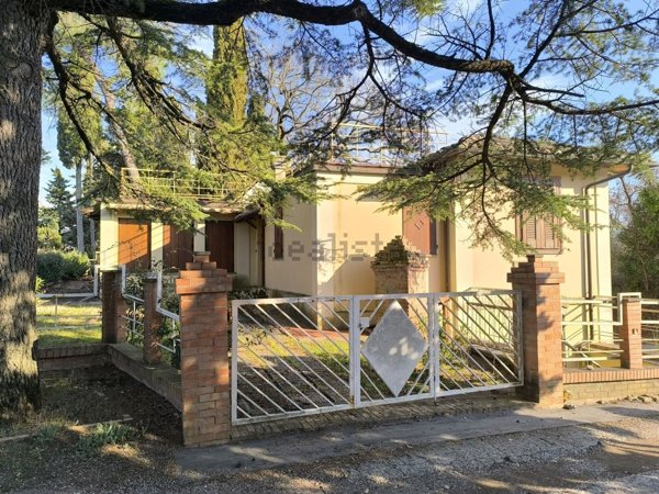 casa indipendente in vendita a Chianciano Terme