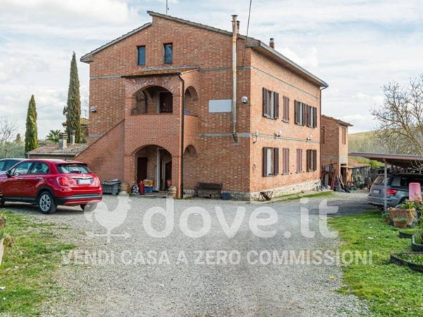 casa indipendente in vendita a Chianciano Terme