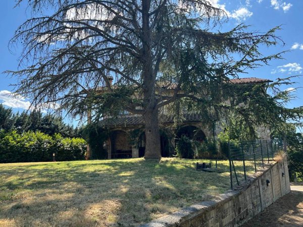 casa indipendente in vendita a Chianciano Terme