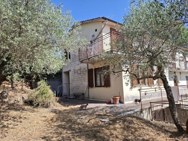 casa indipendente in vendita a Chianciano Terme