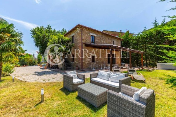 casa indipendente in vendita a Chianciano Terme