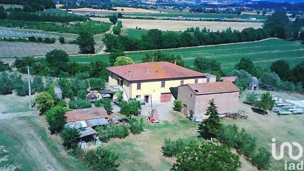 casale in vendita a Chianciano Terme