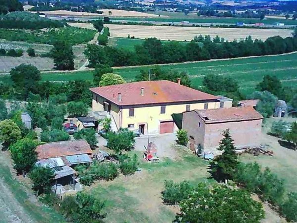 casa indipendente in vendita a Chianciano Terme