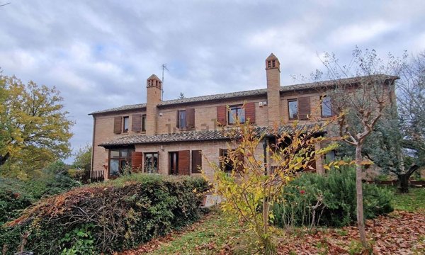 casa indipendente in vendita a Chianciano Terme