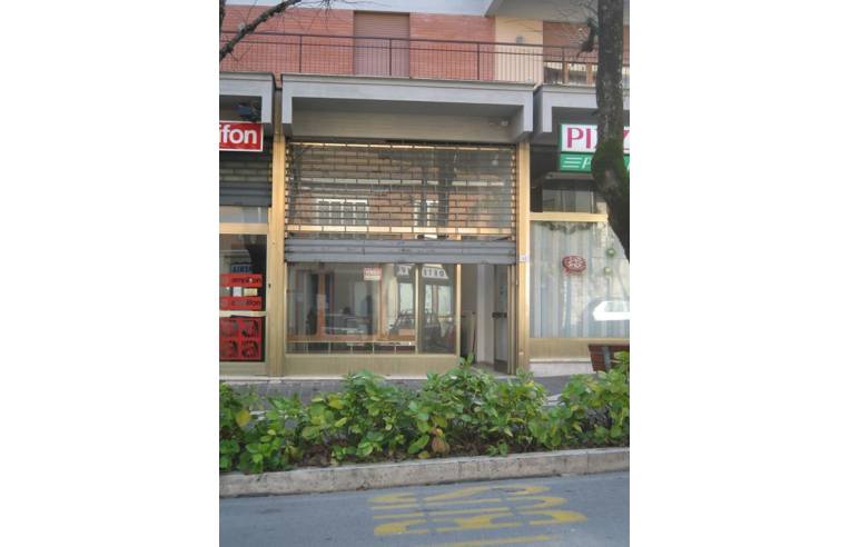 negozio in vendita a Chianciano Terme