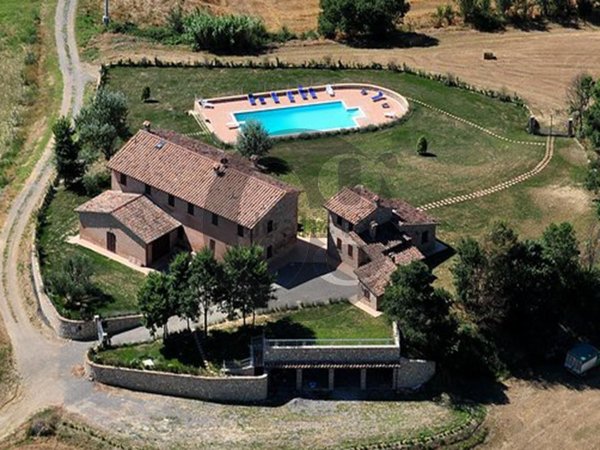 azienda agricola in vendita a Chianciano Terme