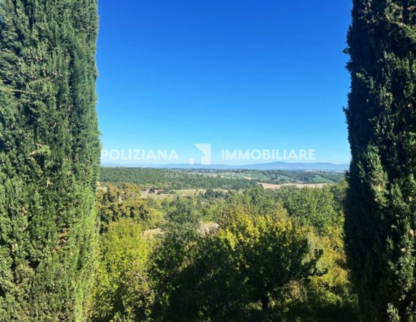casa indipendente in vendita a Chianciano Terme