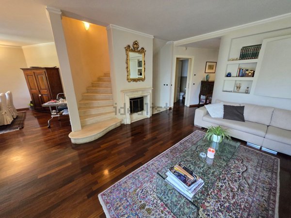 casa semindipendente in vendita a Chianciano Terme