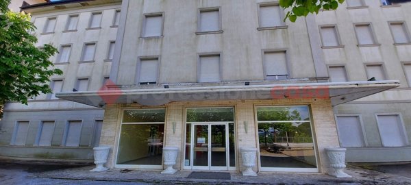 negozio in vendita a Chianciano Terme