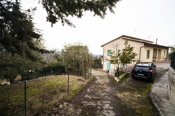 casa indipendente in vendita a Chianciano Terme