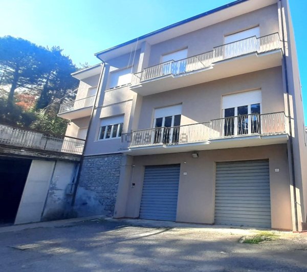 casa indipendente in vendita a Chianciano Terme