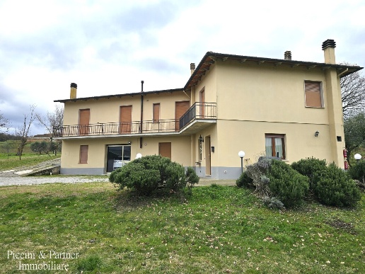 casa indipendente in vendita a Chianciano Terme