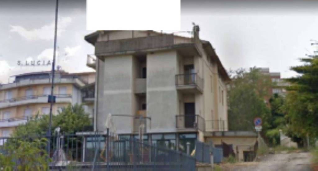 negozio in vendita a Chianciano Terme