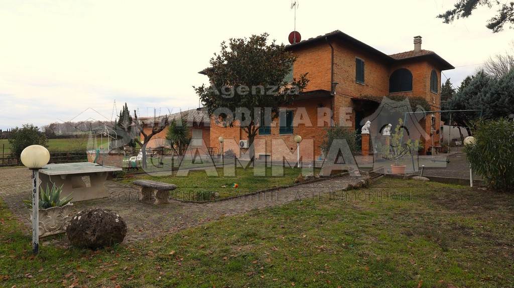 casa indipendente in vendita a Chianciano Terme