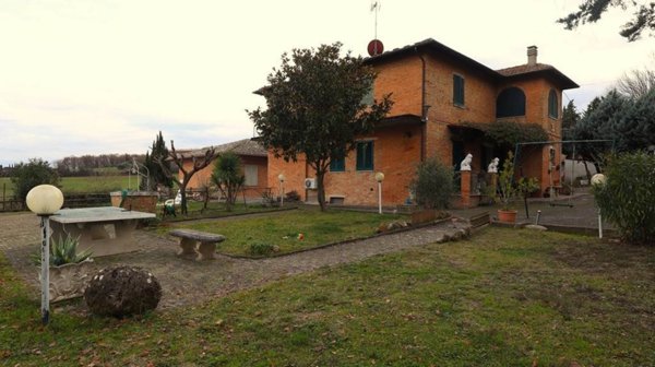 casa indipendente in vendita a Chianciano Terme