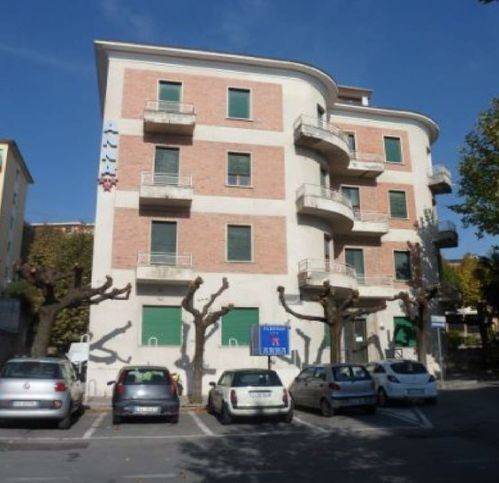 intera palazzina in vendita a Chianciano Terme