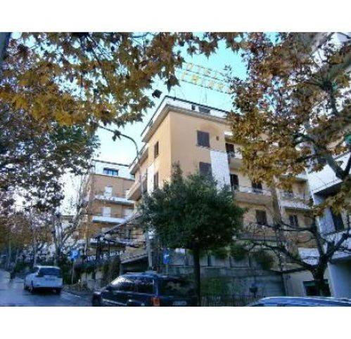 negozio in vendita a Chianciano Terme