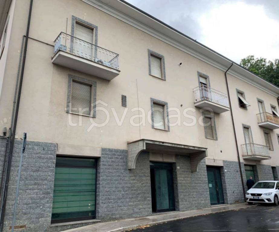 negozio in vendita a Chianciano Terme