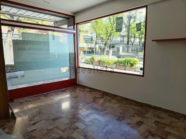 locale commerciale in vendita a Chianciano Terme