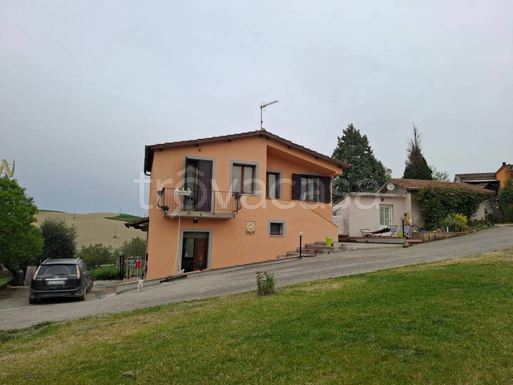 casa indipendente in vendita a Chianciano Terme