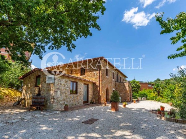 casa indipendente in vendita a Chianciano Terme