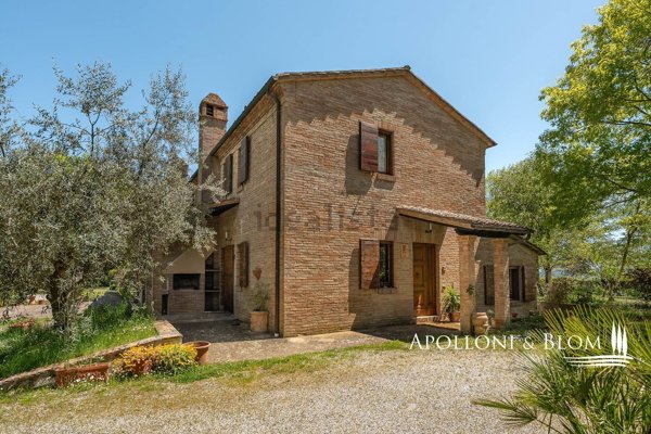 casale in vendita a Chianciano Terme