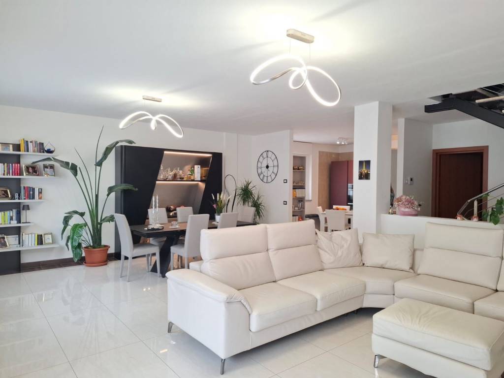 casa indipendente in vendita a Chianciano Terme