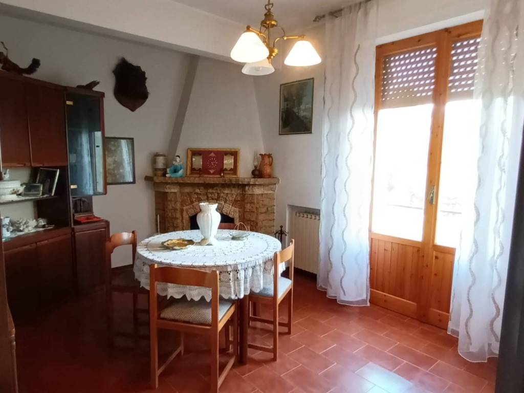 casa indipendente in vendita a Chianciano Terme