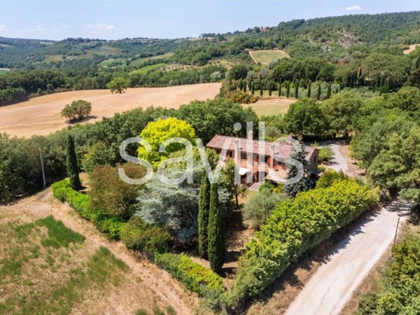 casa indipendente in vendita a Chianciano Terme