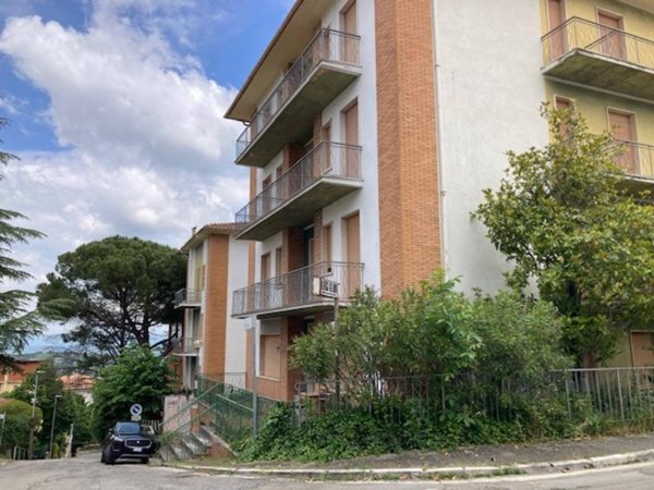 albergo in vendita a Chianciano Terme