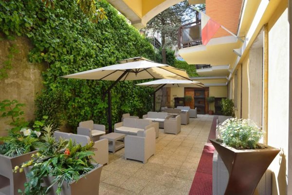 albergo in vendita a Chianciano Terme