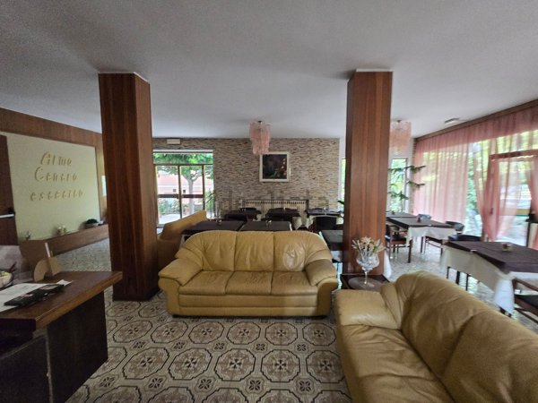 albergo in vendita a Chianciano Terme