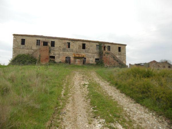 casa indipendente in vendita a Chiusdino