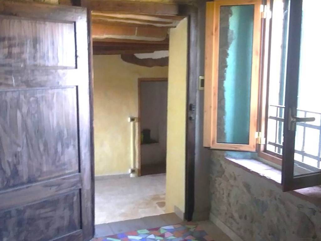 appartamento in vendita a Chiusdino in zona Montalcinello