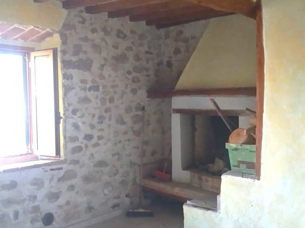 appartamento in vendita a Chiusdino in zona Montalcinello