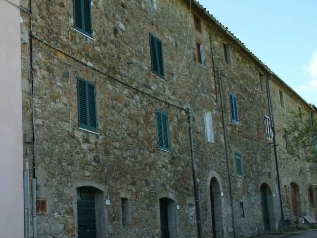 casa indipendente in vendita a Chiusdino