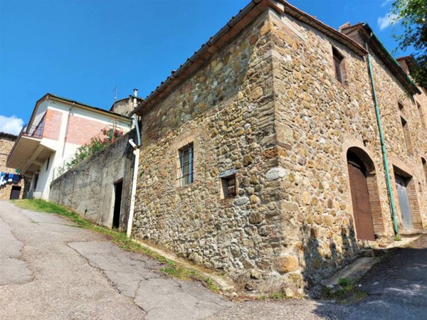 casa indipendente in vendita a Chiusdino in zona Montalcinello