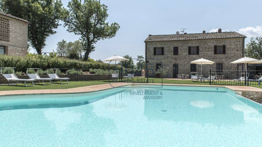 casa indipendente in vendita a Chiusdino in zona Fròsini