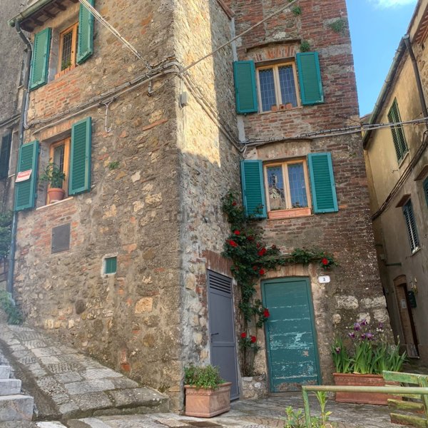 appartamento in vendita a Chiusdino